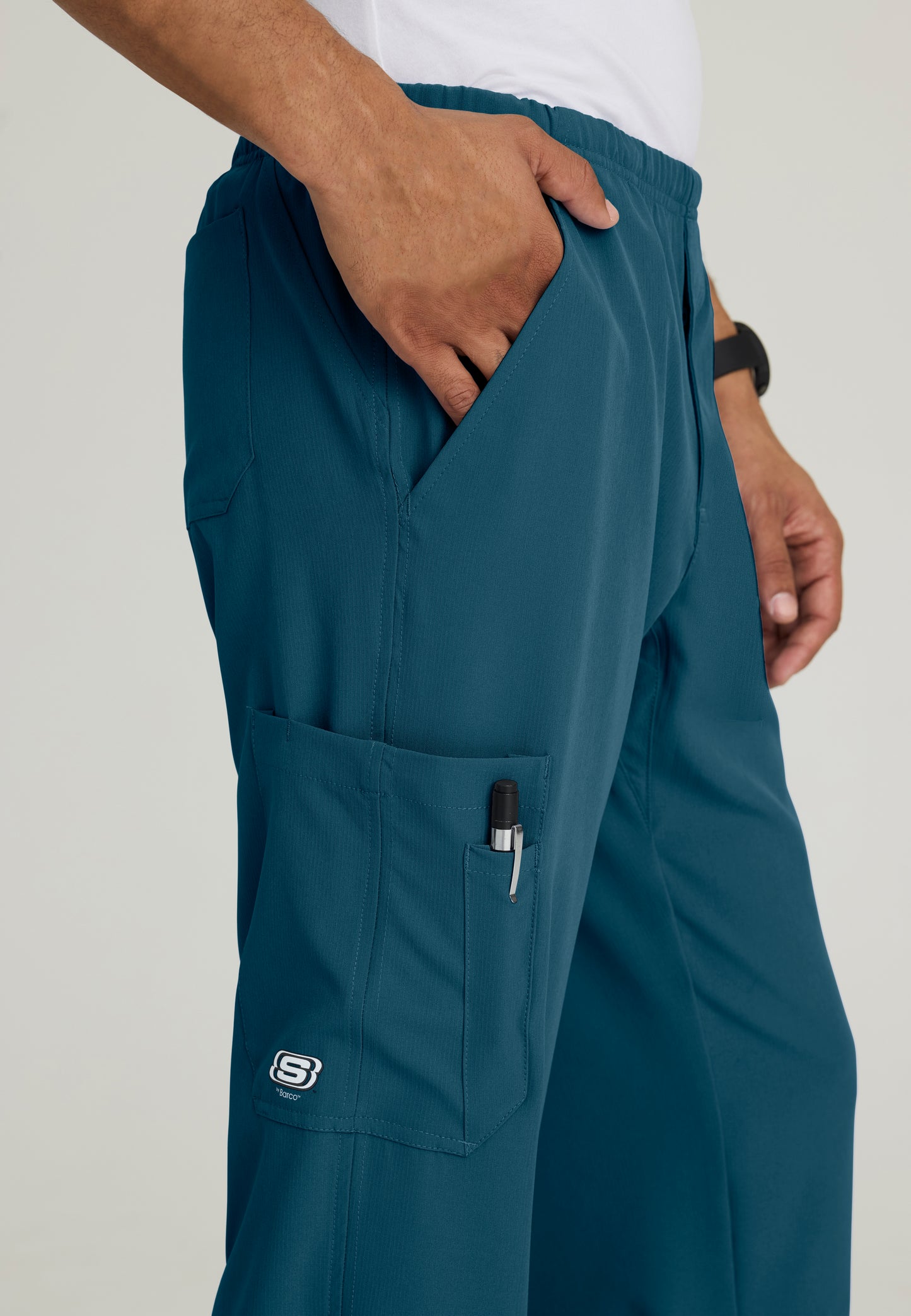 Pantalón Skechers Recto Sk-0215