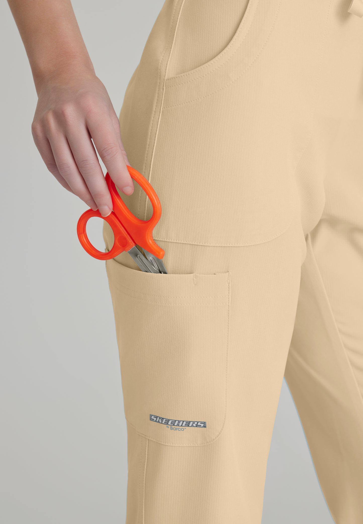 Pantalón Skechers Recto Sk-201